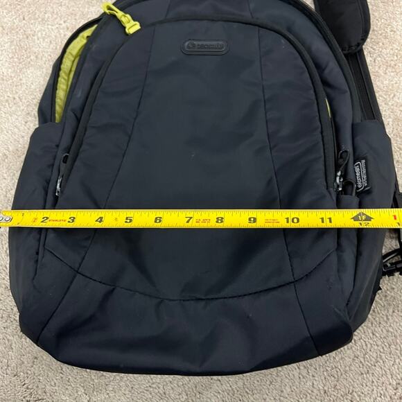 Pacsafe metrosafe 350 GII Travel Backpack RFID main image 5
